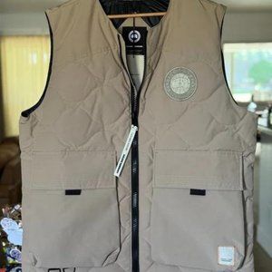 Canada Goose x NBA x Salehe Bembury Vest Tan Brand New With Tags Authentic